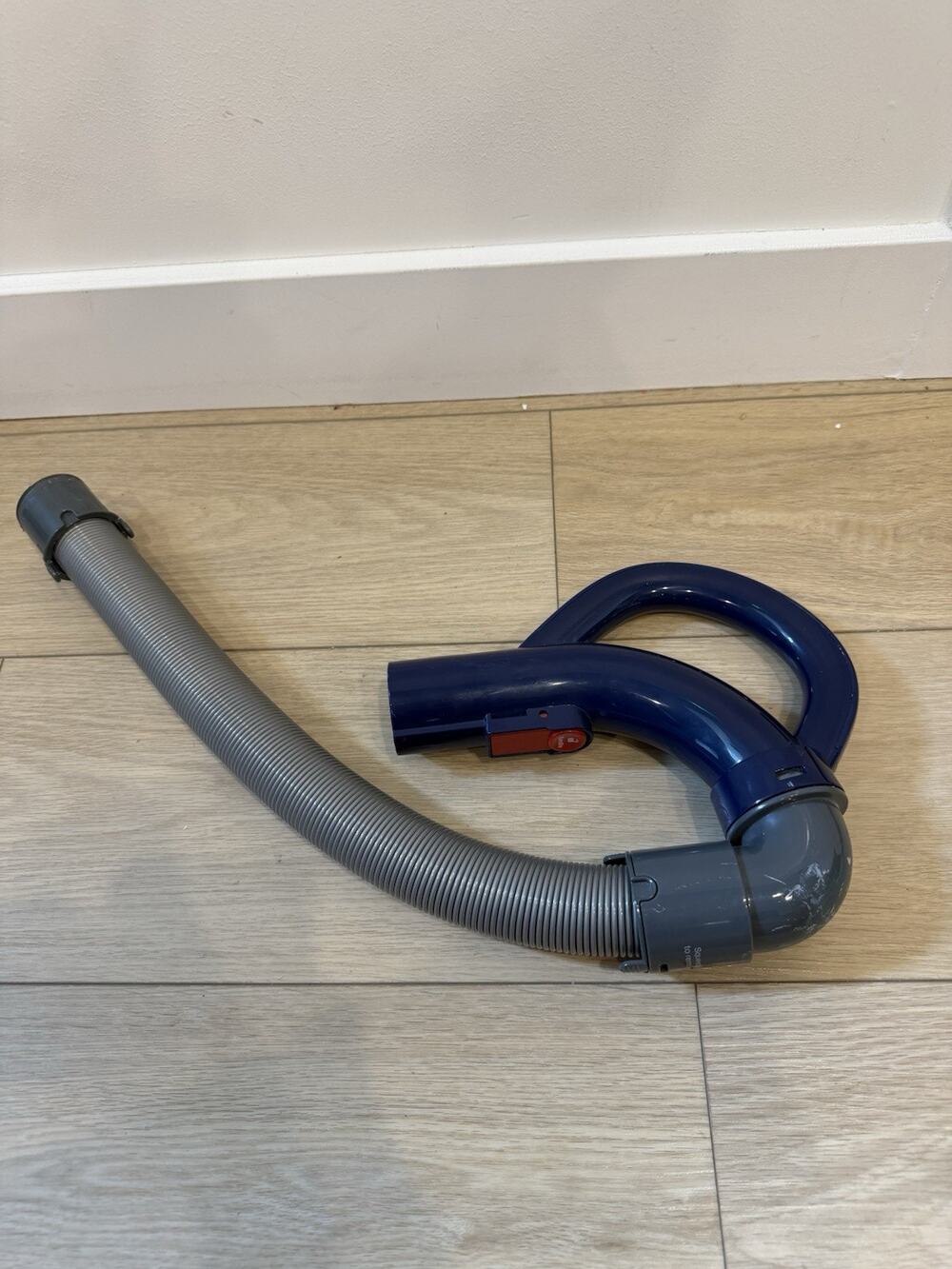 Shark Navigator Hose With Handle NV105 26 Vacuum Cleaner OEM